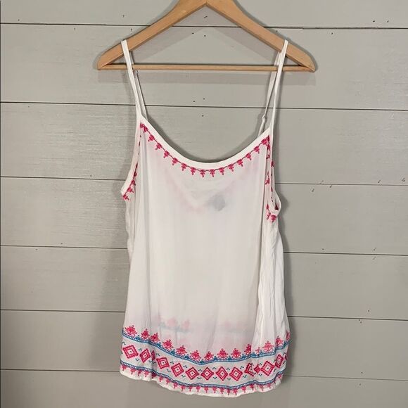 Torrid Embroidered White and Pink Women's spaghetti strap summer tank top - Picture 1 of 8